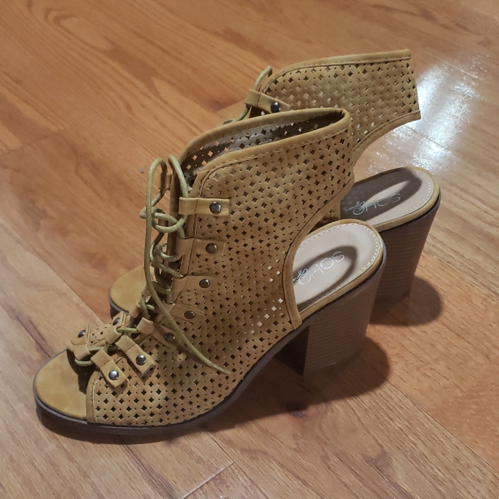 Shoes